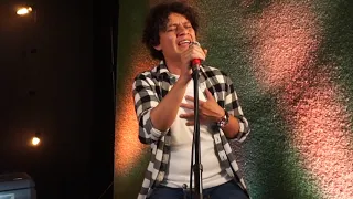 Eres Tan Real  - Luis Campos (En Vivo)