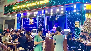 Vietnam Nightlife 2022 Walk Around Ho Chi Minh City | Restaurants, Bars, Cafes in HCMC | #PTWT