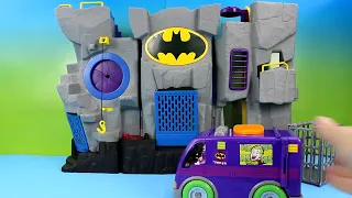 Rescue Squad Lightning McQueen Mater and Red save Batman & Batcave