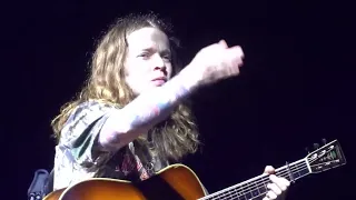 Billy Strings & his Band "Psycho / Pyramid Country / Ridin That Midnight Train" Rosemont IL 5-24-24‎
