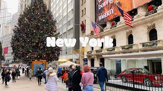 [4K]🇺🇸NYC Christmas Walk🎄NY Stock Exchange Christmas Tree, Trinity Church, TriBeca | Dec 2021