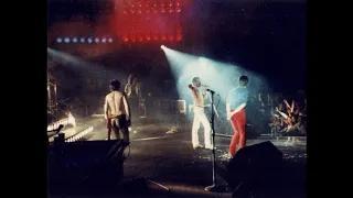 14. Imagine (Queen - Live In Munich: 12/18/1980)