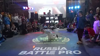 [kidz] Lion Star vs Pauk (semi-final) / ВДВ круг / Russia Battle Pro