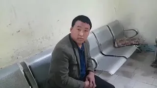 Arrogant Chinese Man Beaten Pakistani Police Man