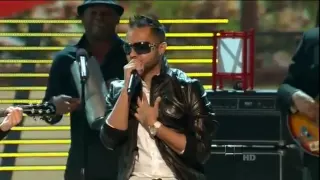 Tony Dize  con RKM & Ken-Y - El Doctorado (Live) @ Premios Lo Nuestro 2011