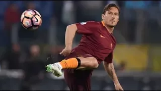 Totti amazing skill at his last football game vs Genoa