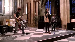 Chloe & the Wills | Make You Feel My Love | Live at Pershore Abbey