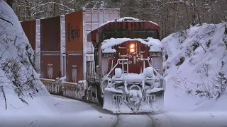 Winter Trains 2022, Snow Covered Trains! Monster Size Train Over 200 Cars, CP Chase and Snow Action!