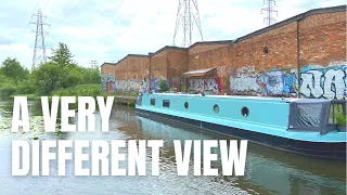 Narrowboat Adventure In The City | Where Shall We Moor? | Vandalism or Art? Ep 25
