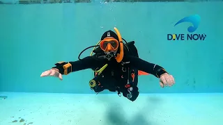 Attaining Neutral Buoyancy (The Hover) - Essential Scuba Skills