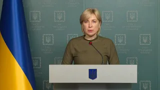 Ірина Верещук розповідає про 9 погоджених на 17 березня гуманітарних коридорів (жестова мова)