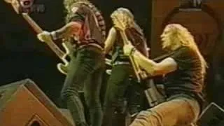 Iron Maiden-16.The Trooper(Curitiba,Brazil 1998)