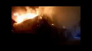 Ночью горел дом близ Бакунинского рынка, мужчина погиб, две семьи остались без крова