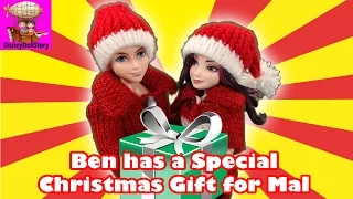 Ben Has a Special Christmas Gift for Mal - Part 5 - Descendants Christmas Special Disney