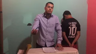 Imitando Zé Cláudio, apresentador da PATRULHA DA CIDADE.