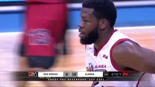 Olu goes all the way for fastbreak slam | 2021 PBA Governors' Cup