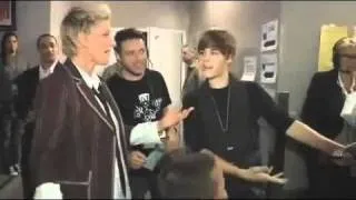 Justin Bieber Meets Greyson Chance at Vma