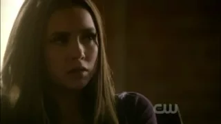 TVD 2X18 Klaus compelled Katherine to stabs herself, meets Elena in class