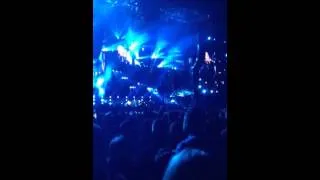 Billy Joel at Wrigley Field sings Piano Man 7-18-14