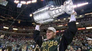 Brett Hull relives the surreal moment of scoring the 1999 Cup-winning goal