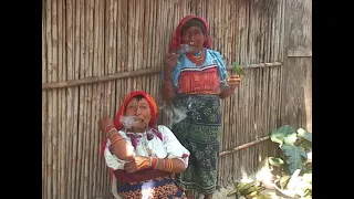 "The Golden Ones" - The Kuna Indians of the San Blas Islands