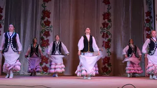 Народный женский танцевальный коллектив "Кустанас"