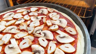 ИДЕАЛЬНОЕ ТЕСТО ДЛЯ ДОМАШНЕЙ ПИЦЦЫ 🍕Дрожжевое тесто! Рецепт как в итальянской пиццерии.