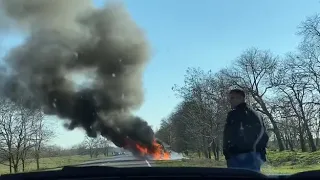 На трассе Одесса-Рени загорелась маршрутка