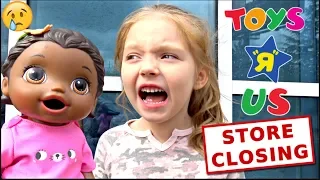 BABY ALIVE has her LAST TOY HUNTING at TOYS R US! The Lilly and Mommy Show The TOYTASTIC Sisters