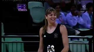 2010 Com Games Netball Final - NZ SilverFerns vs Aus Diamonds