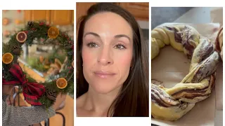 Fun Holiday Week! 🎄| Sourdough Brioche Swirl Bread  | Wreath Making | Healthy Ramen 🍲 And More!