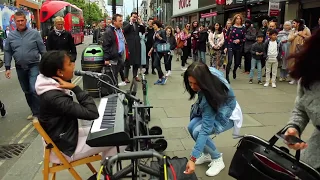 Amazing voice of 13-year-old Harmonie London on Oxford Street