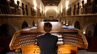 'Prelude in C' on one of the most powerful Pipe Organs in the World - Paul Fey