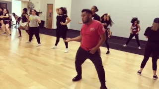 Oscar Hernández Hip Hop Class: T-Shirt