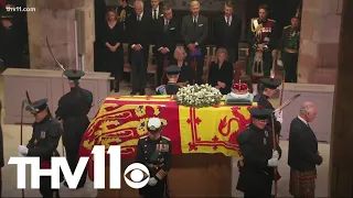 Mourners say goodbye to Queen Elizabeth II
