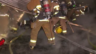 Raw Video: Firefighters Struck and Facade Collapse at Crenshaw Boulevard Fire | January 20, 2021