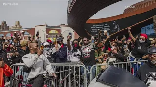 Hundreds gather to remember the life of rapper DMX