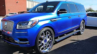OUTRAGEOUS Lincoln Navigator on 30s!!