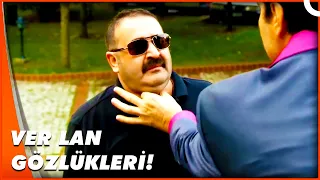 Artist Fikret'e Meydan Dayağı | Kutsal Damacana 2: İtmen