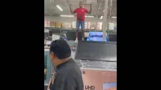 KID DESTROYS EVERY TV IN BEST BUY