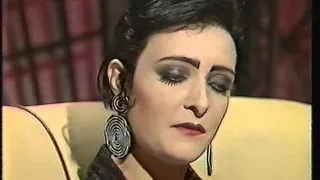 Siouxsie Reviewing Singles Night Network 30/07/88