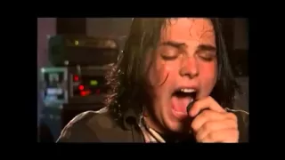 My Chemical Romance - I'm Not Okay (Live at Launch)