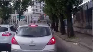 Стрельба из автомата на Подоле (без цензуры)