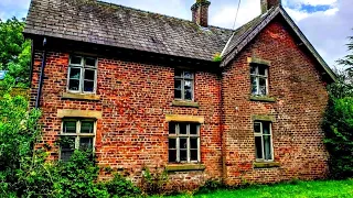 This Scary ABANDONED House Of Crime Was Being Watched By The Police!