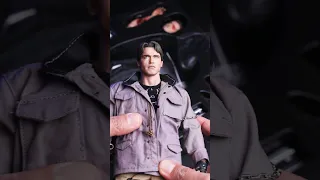 REALISTIC Hot Toys TERMINATOR Tech Noir Figure! Will YOU Buy?