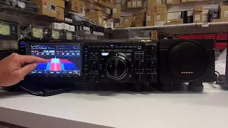 Yaesu FTdx101D First Look at Strictly Ham (with Noise Reduction demo at end)