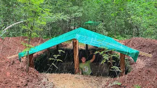 RAIN in the DUGOUT is no longer scary! BUILDING A DUGOUT IN THE WILD FOREST - Installing rafters