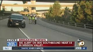 Crash closes I-805 ramp in Mission Valley