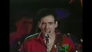 The Clash - Should I Stay Or Should I Go (Live) 1983