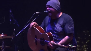 Black Stone Cherry - Things my Father Said (acoustic) - Live - Manchester Apollo - 24-11-2016